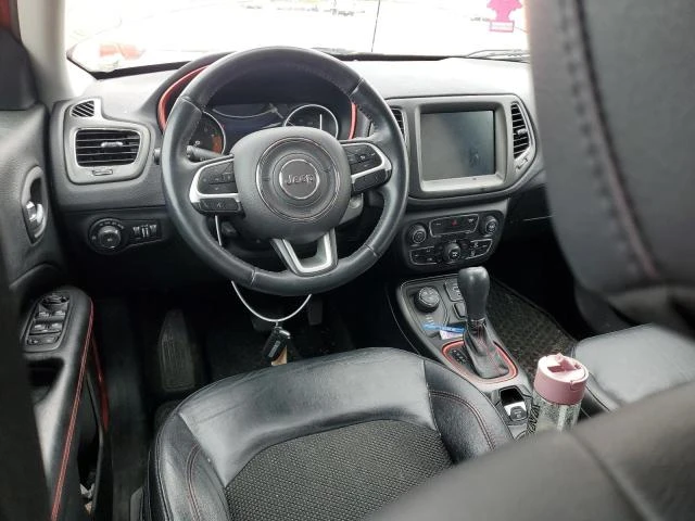 Jeep Compass TRAILHAWK 2.4L 4X4, снимка 8 - Автомобили и джипове - 47543142