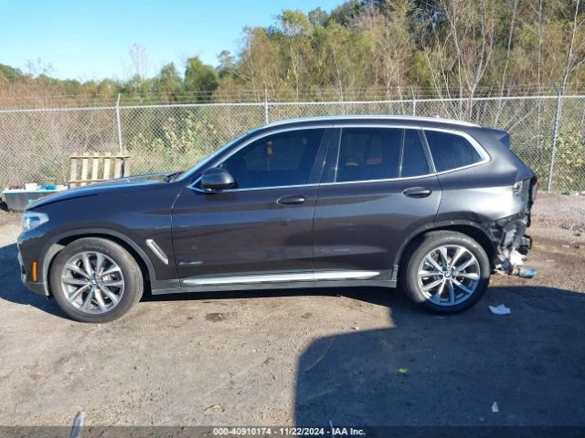 BMW X3 XDRIVE30I, Минимална щета, от застраховател!!!, снимка 4 - Автомобили и джипове - 48812613