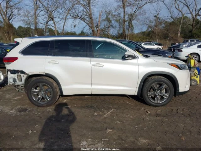 Toyota Highlander LIMITED PLATINUM* Обдухване* Памет* 360Кам* Подгре, снимка 4 - Автомобили и джипове - 53367722
