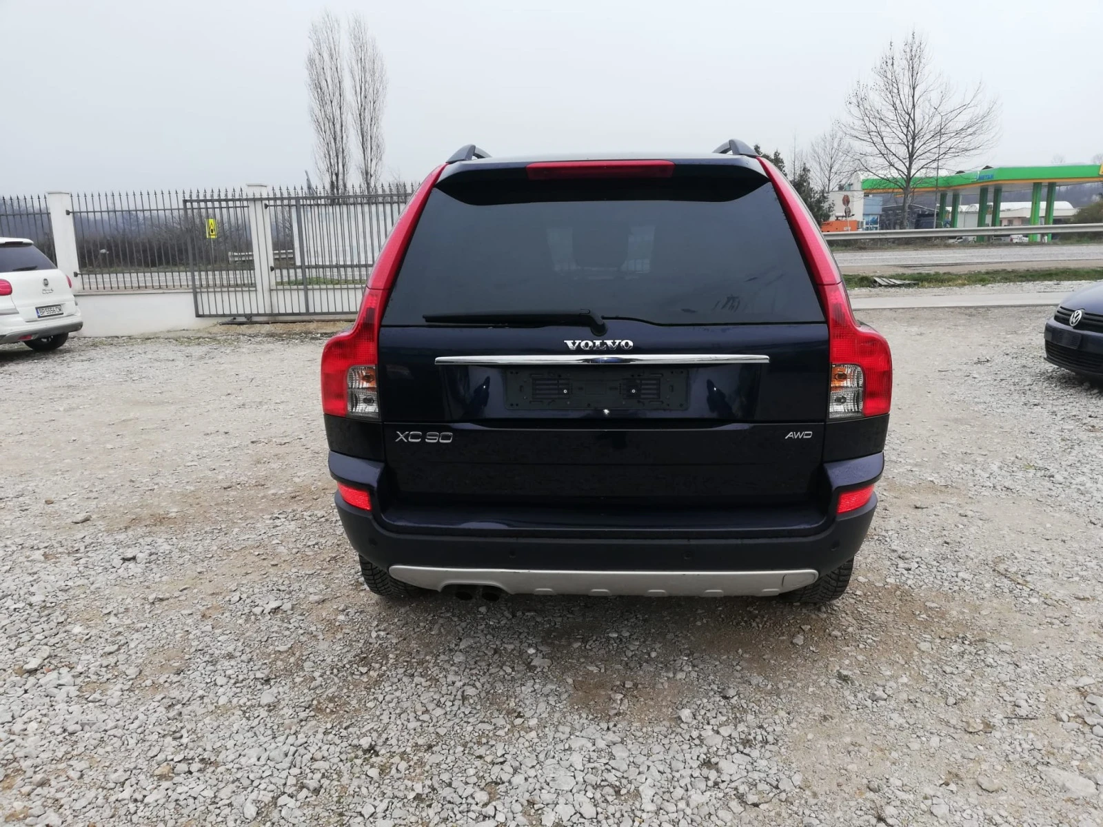 Volvo Xc90 2.4 D5 6+ 1-НАВИ - изображение 8