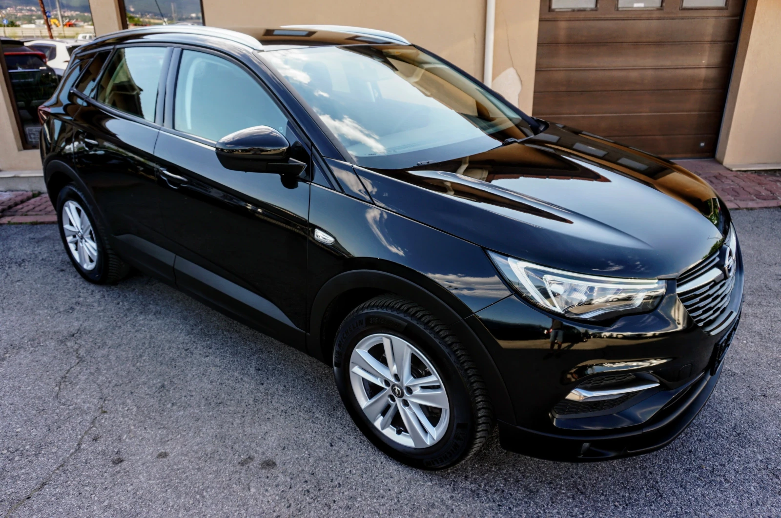 Opel Grandland X 1.6D ECOTEC  - изображение 2