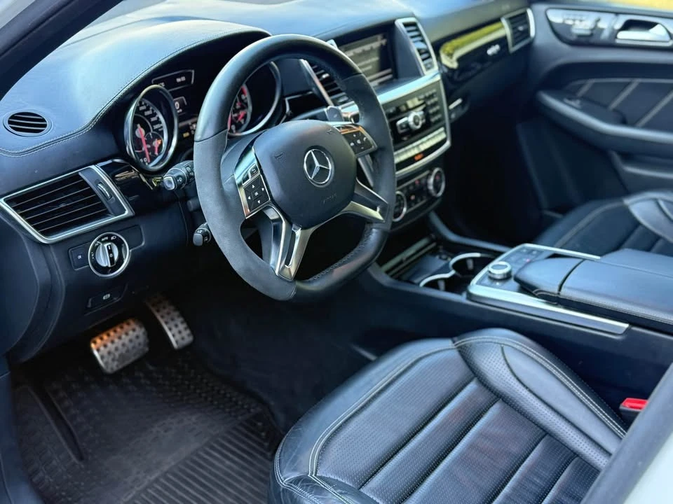 Mercedes-Benz ML 63 AMG CARFAX АВТО КРЕДИТ  - изображение 6
