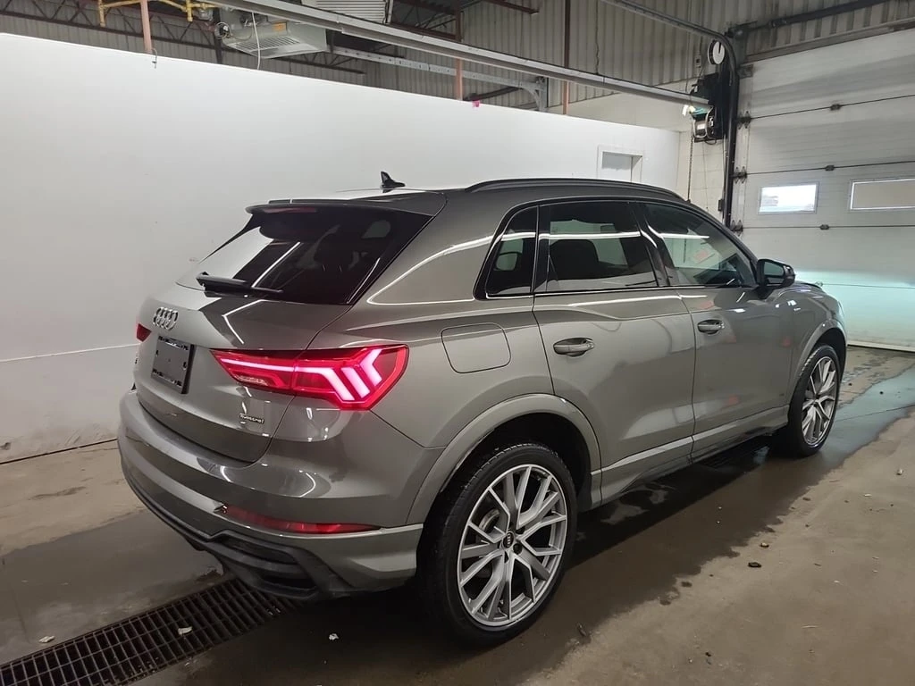 Audi Q3 / PROGRESSIV / PANO / PODGREV / CARFAX - изображение 4