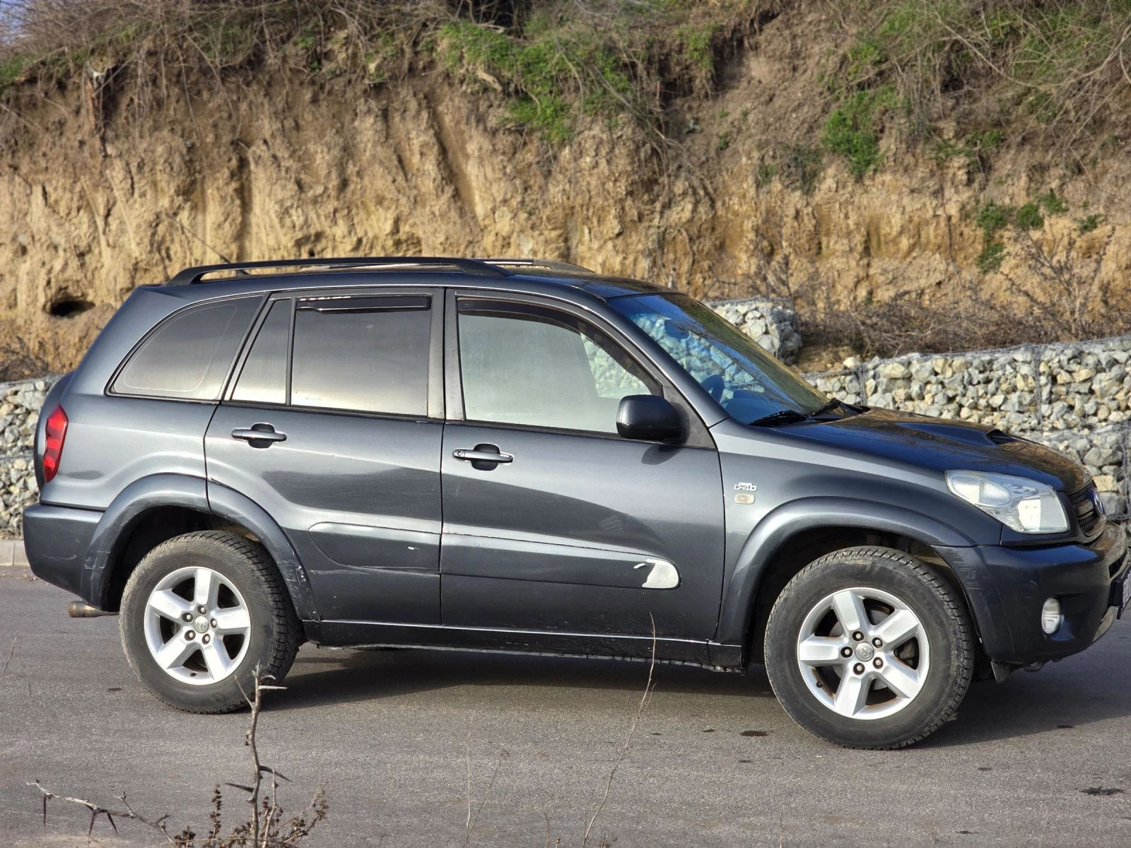 Toyota Rav4, снимка 4 - Автомобили и джипове - 53809183