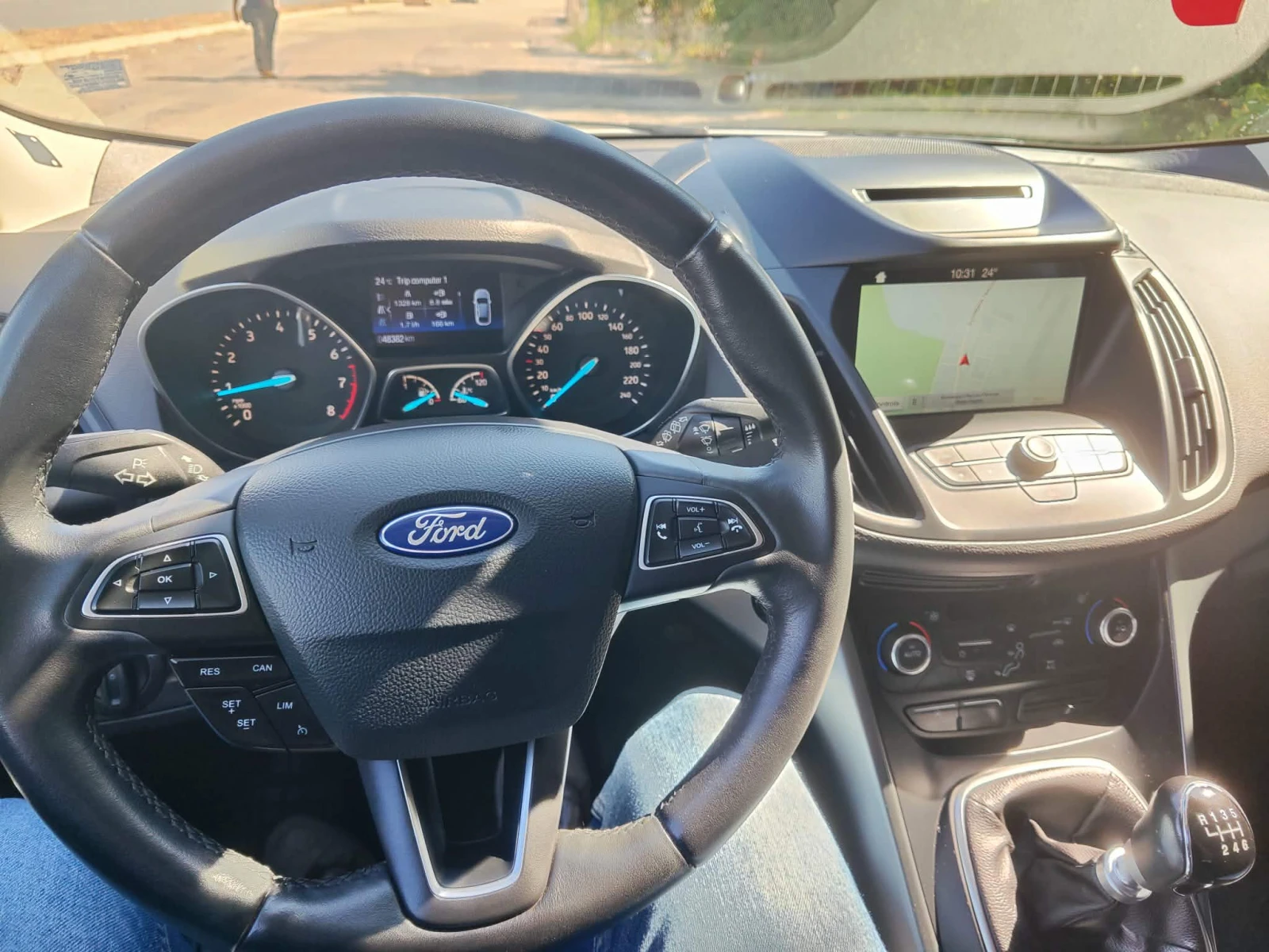 Ford Kuga Първи собственик от Мото Пфое, снимка 4 - Автомобили и джипове - 54130983