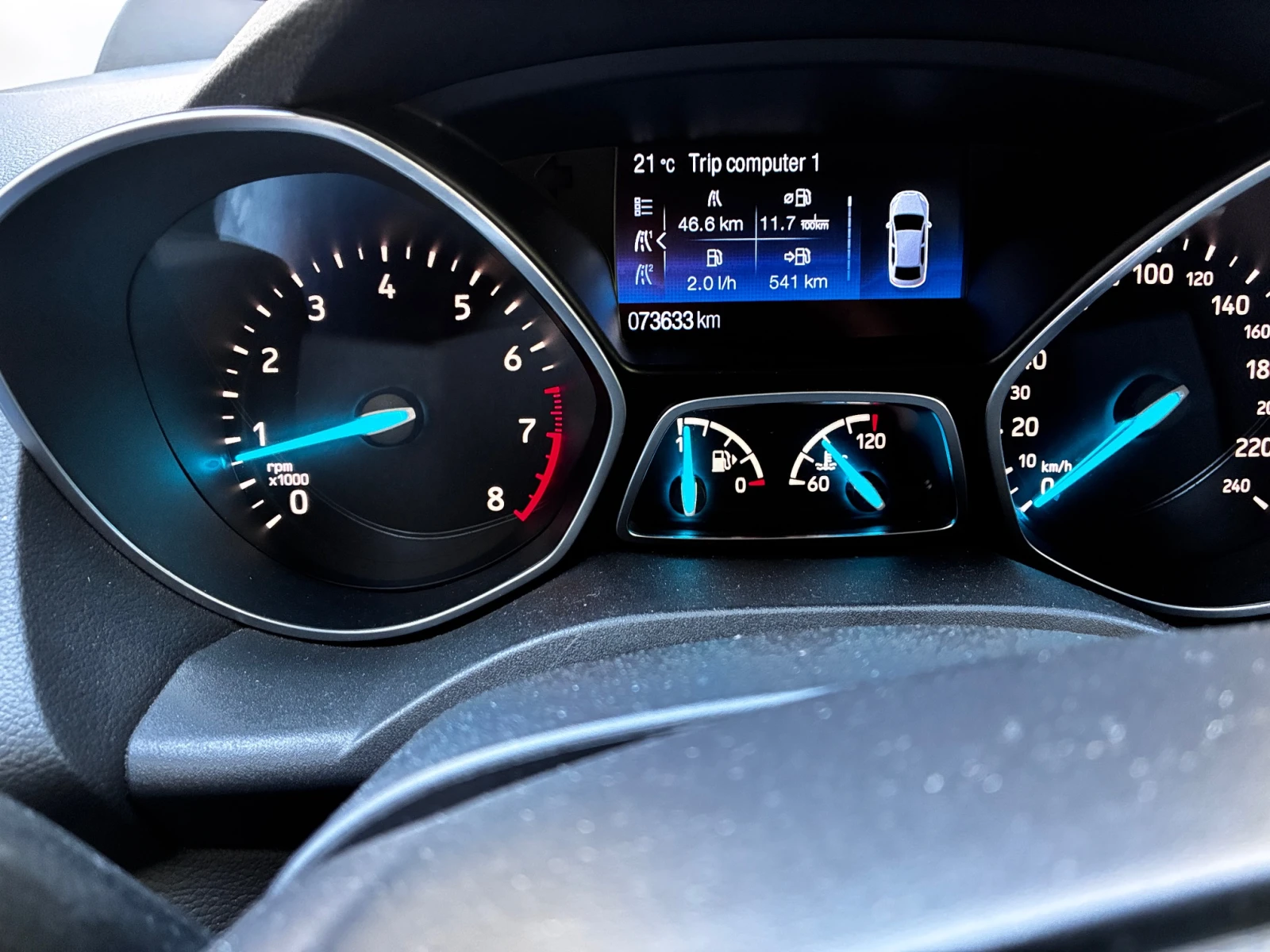 Ford Kuga Първи собственик от Мото Пфое, снимка 3 - Автомобили и джипове - 54130983