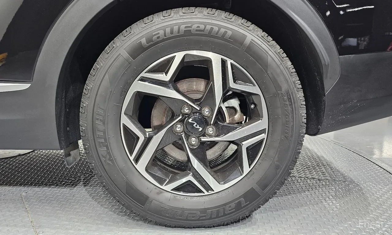Kia Sportage 2022 МОДЕЛ / 4WD PRESTIGE / ОБДУВХАНЕ / ЛИЗИНГ, снимка 5 - Автомобили и джипове - 55875121