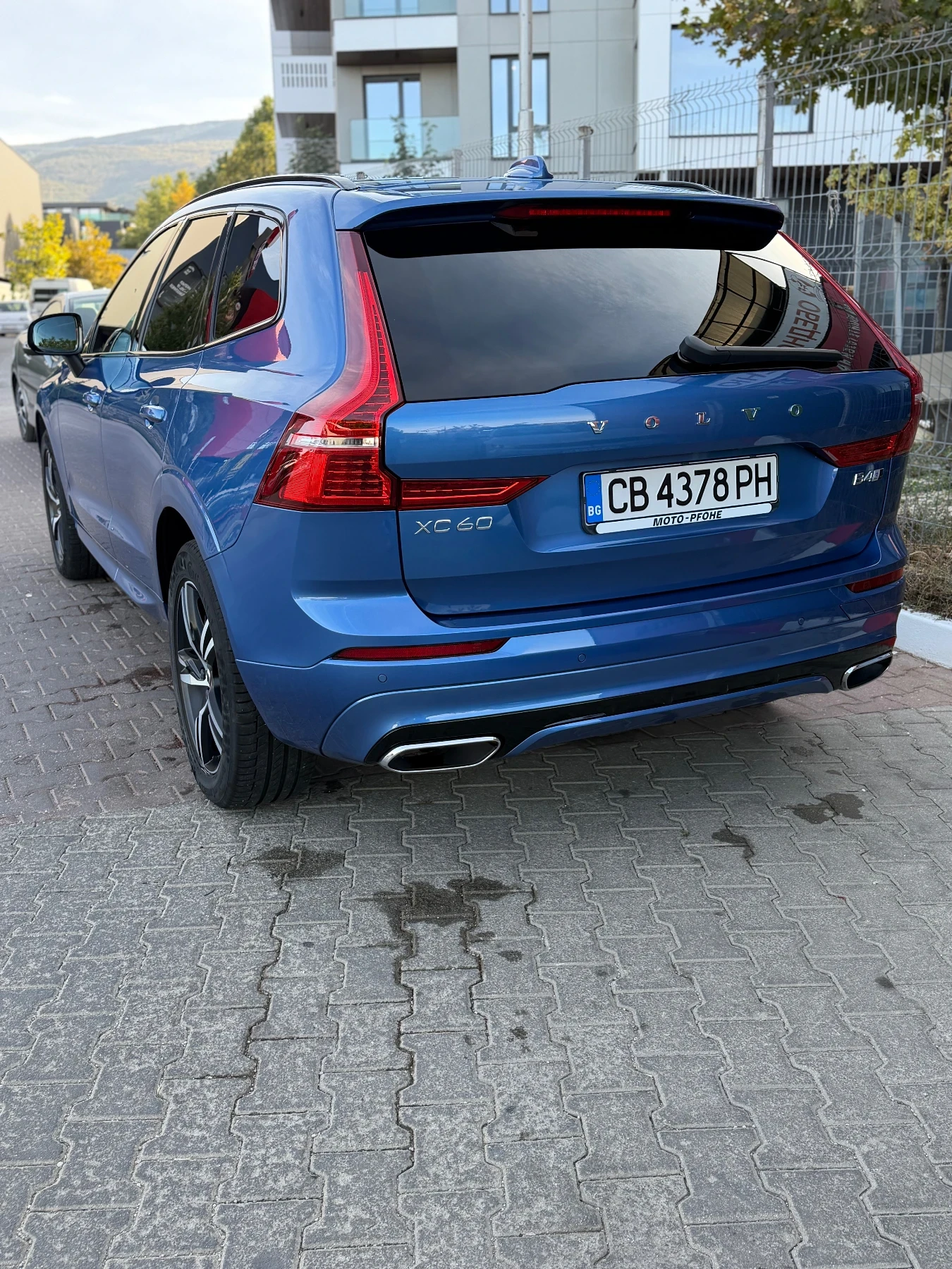 Volvo XC60, снимка 4 - Автомобили и джипове - 56333301