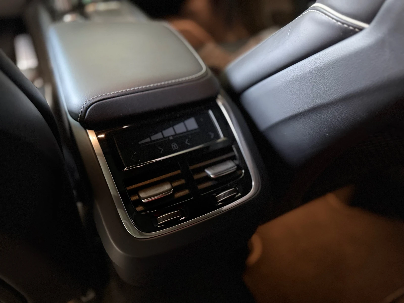 Volvo XC60 | Mobile.bg � ����������� 11