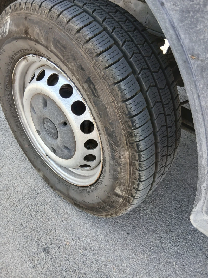 VW Crafter, снимка 5 - Бусове и автобуси - 52515145