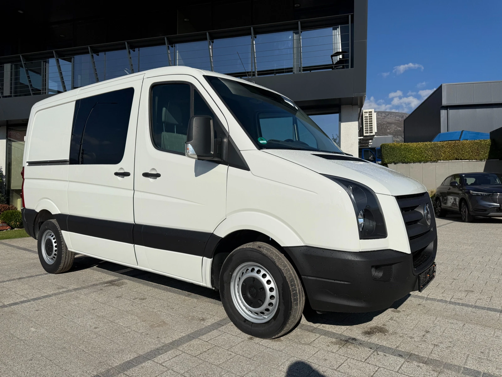 VW Crafter 2.5TDI Климатроник L1H1  - изображение 2