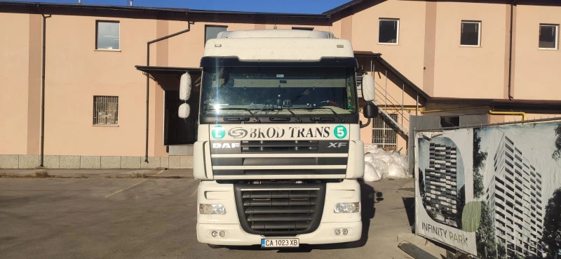 Daf XF 105 Мега, снимка 2 - Камиони - 48302580