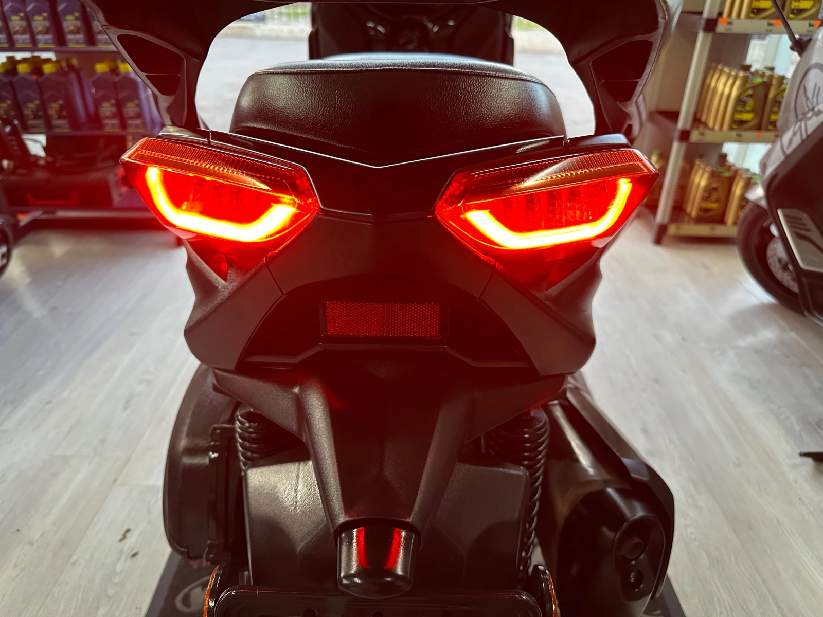 Yamaha X-max 300i ABS/ТС/LED Iron Max 2019г. - изображение 5