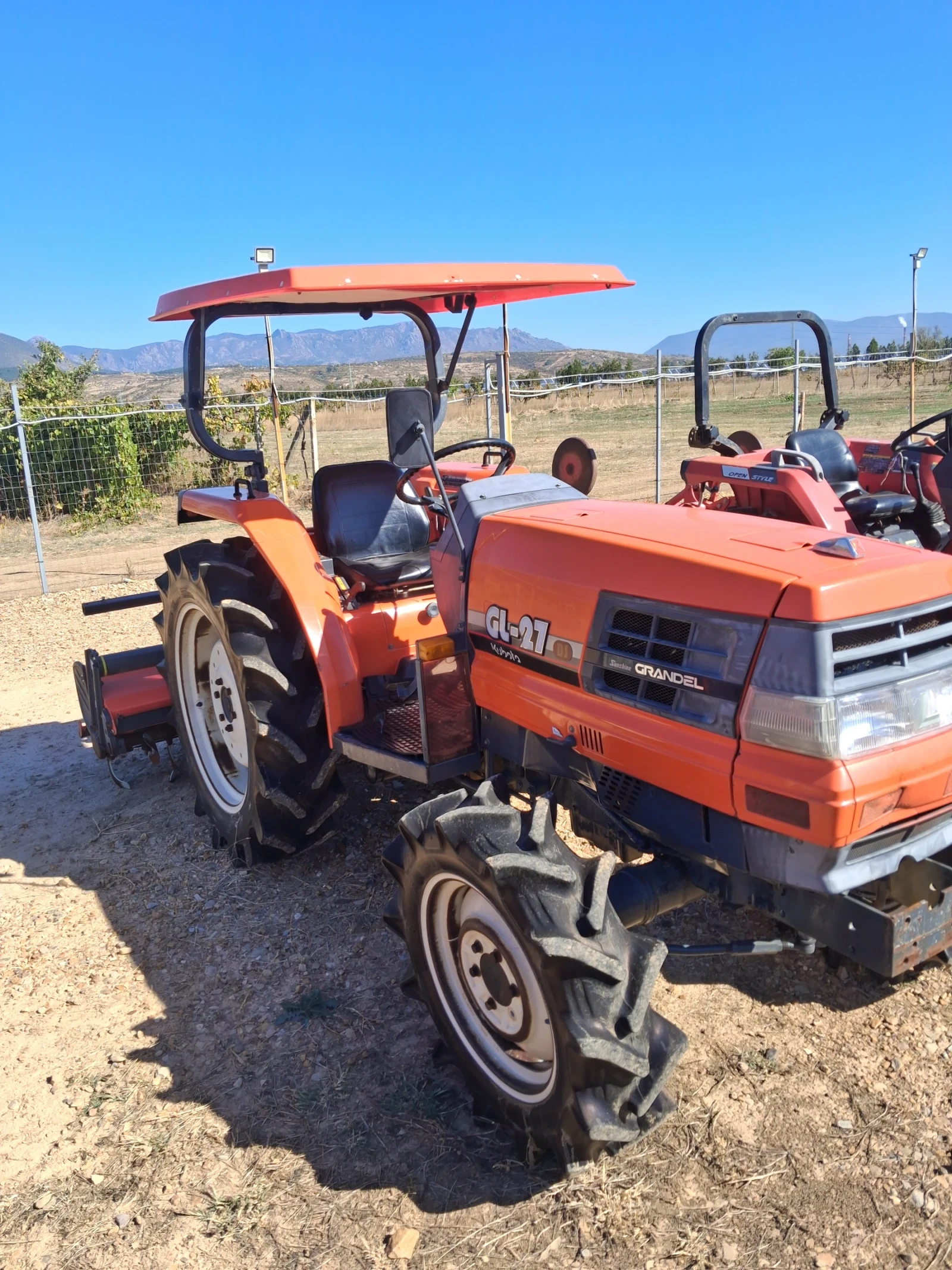 Трактор Kubota Скайтрак 