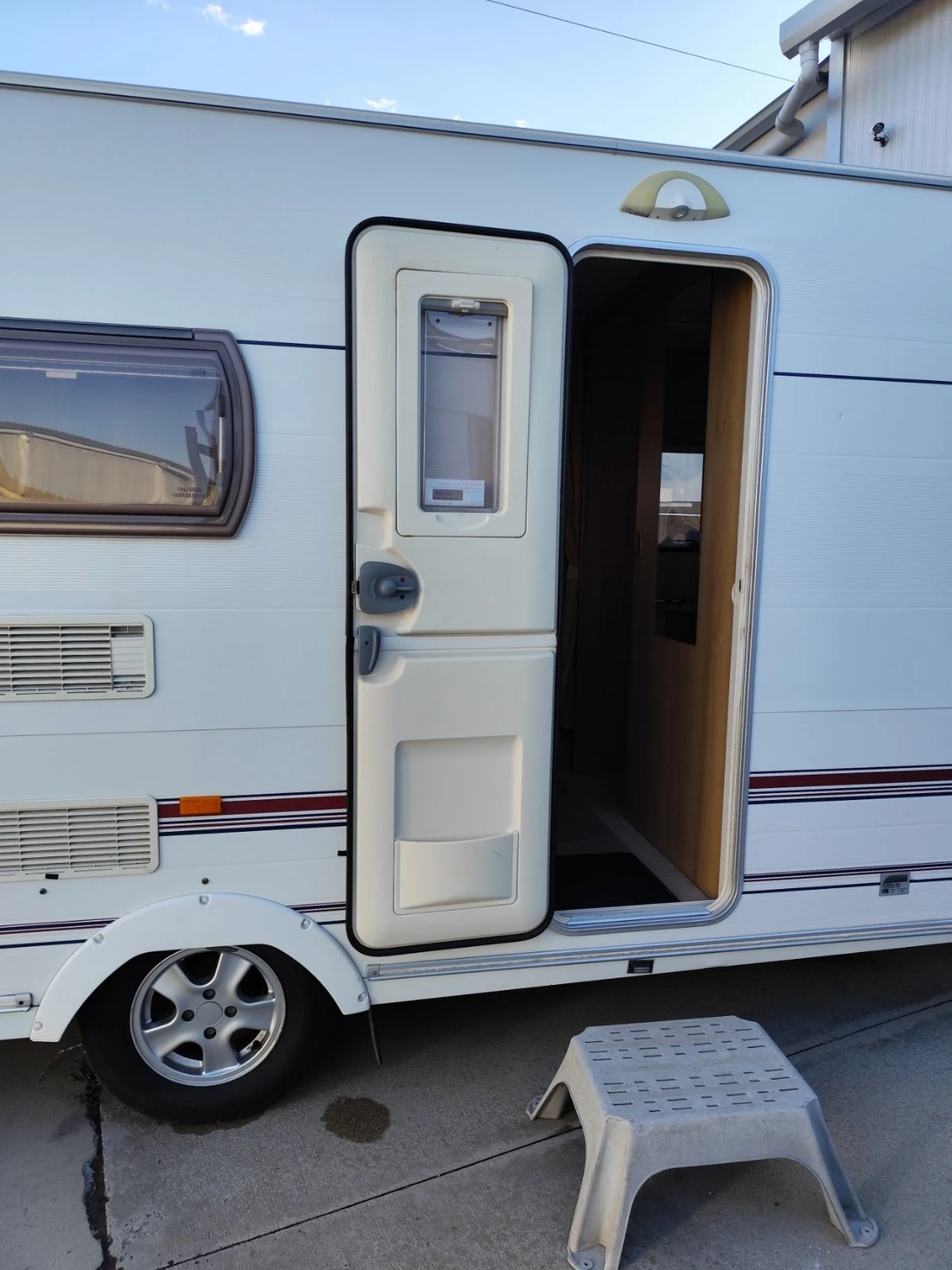 Каравана Coachmen LUNAR - изображение 5