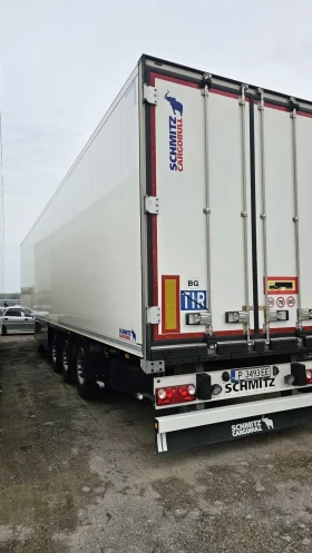 Полуремарке Schmitz Хладилни ремаркета под наем , снимка 8