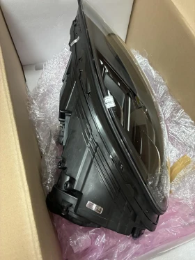 Фар за Порше Панамера 971 Десен оригинален, снимка 3