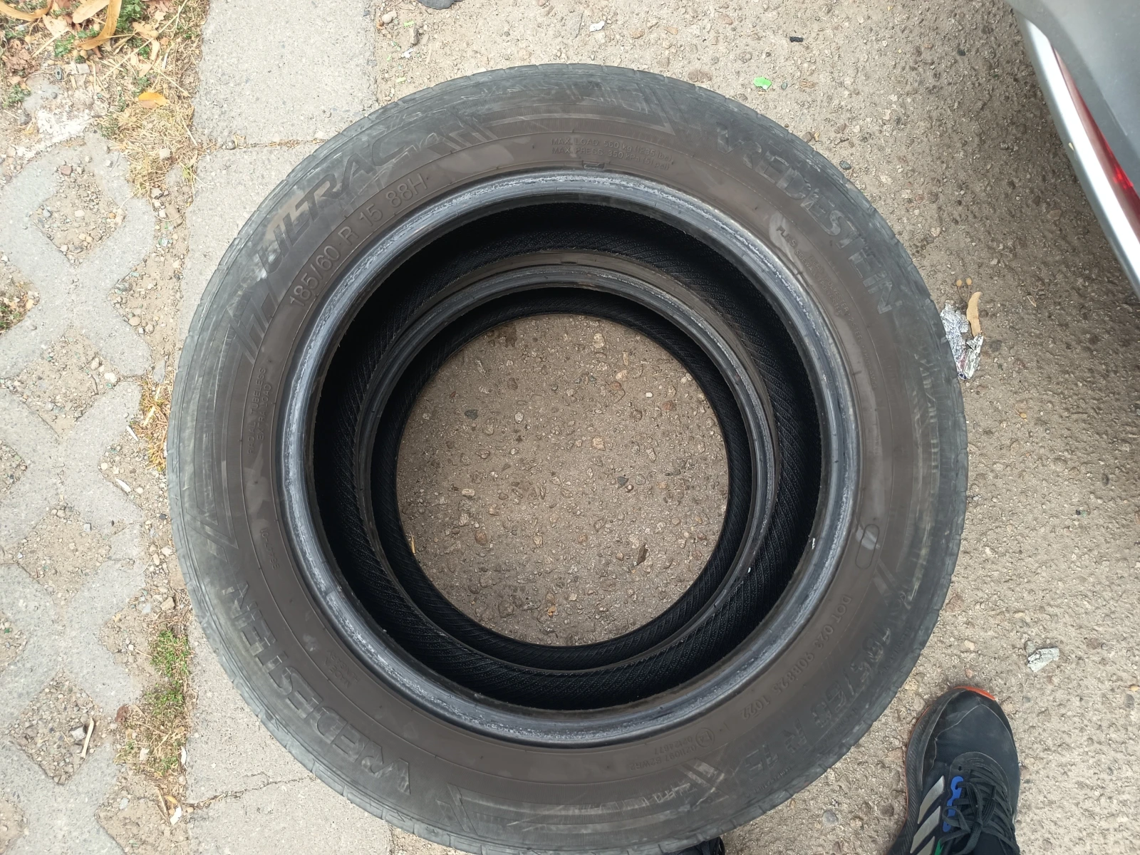 Гуми Летни 185/60R15, снимка 3 - Гуми и джанти - 56191946