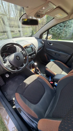 Renault Captur Intense, снимка 13