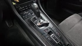 Porsche 911 Carrera GTS* ЛЮК* ПОДГРЕВ ВОЛАН* КРАЙНА ЦЕНА, снимка 9