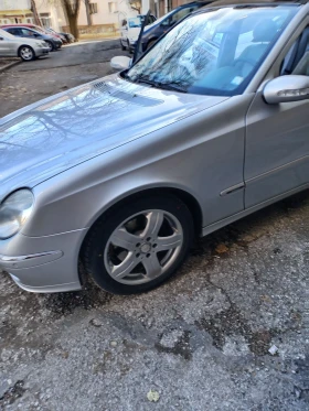 Mercedes-Benz 320 Mercedes E320 Gaz benzin, снимка 1