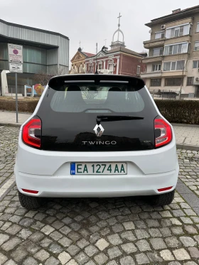 Renault Twingo E-Tech   | Mobile.bg    6