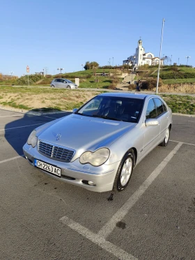 Mercedes-Benz C 200, снимка 1