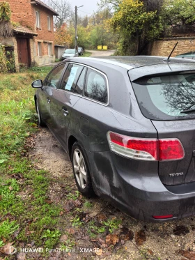 Toyota Avensis, снимка 8