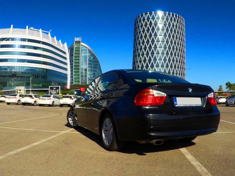 BMW 320 E90, снимка 4 - Автомобили и джипове - 42793843