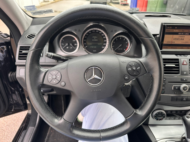 Mercedes-Benz C 350 C350 4MATIC, снимка 6 - Автомобили и джипове - 45653433
