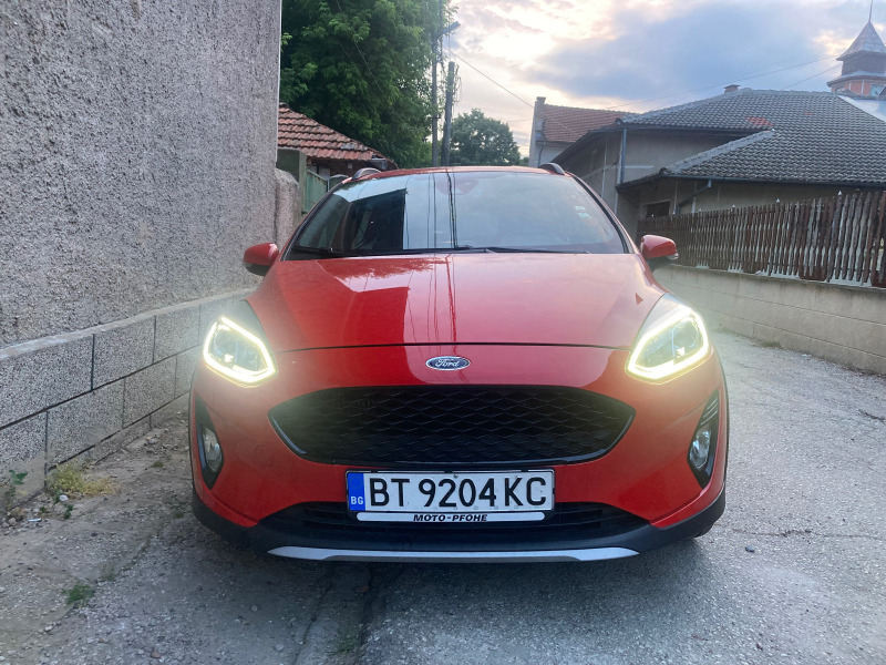 Ford Fiesta Active, снимка 2 - Автомобили и джипове - 46608407