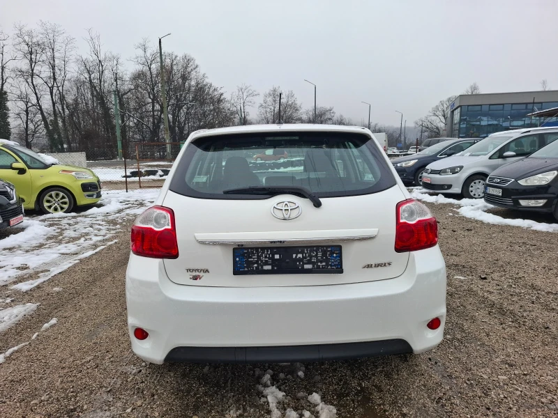 Toyota Auris, снимка 6 - Автомобили и джипове - 48281028