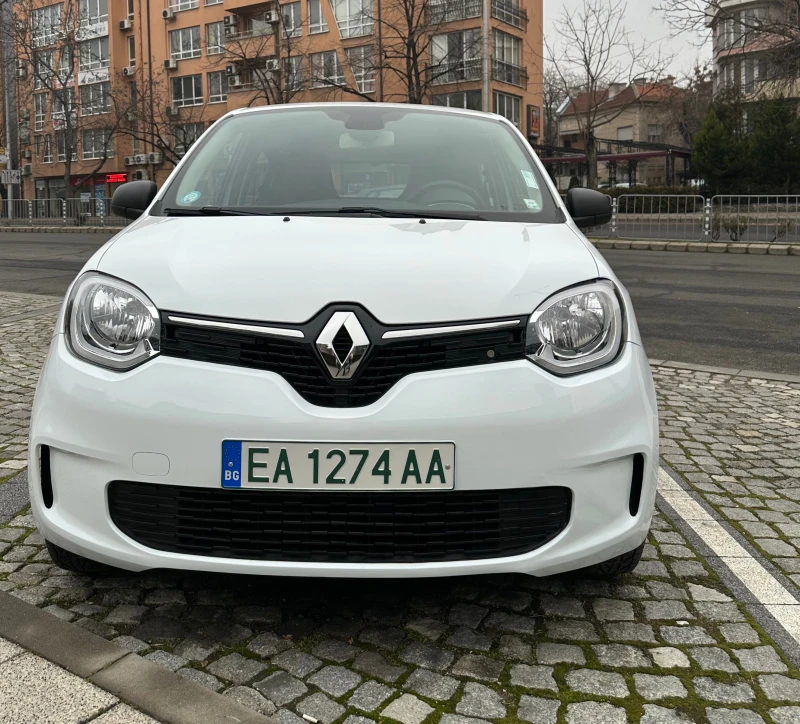 Renault Twingo E-Tech В Гаранция, снимка 1 - Автомобили и джипове - 49284422