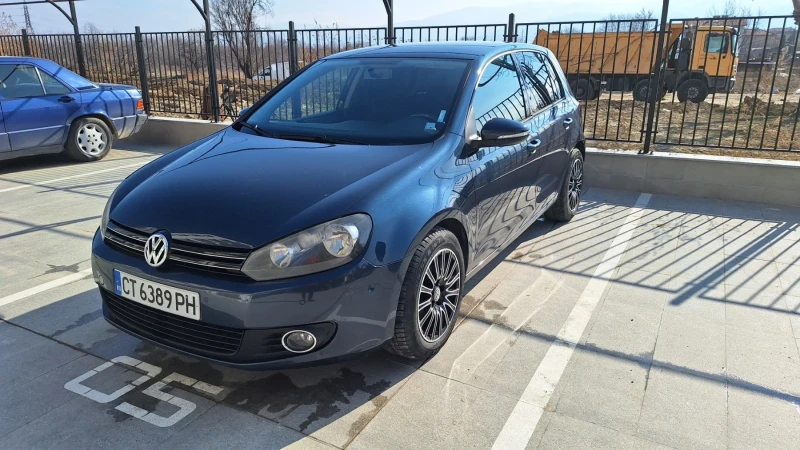 VW Golf 2.0 TDI, снимка 2 - Автомобили и джипове - 49426795