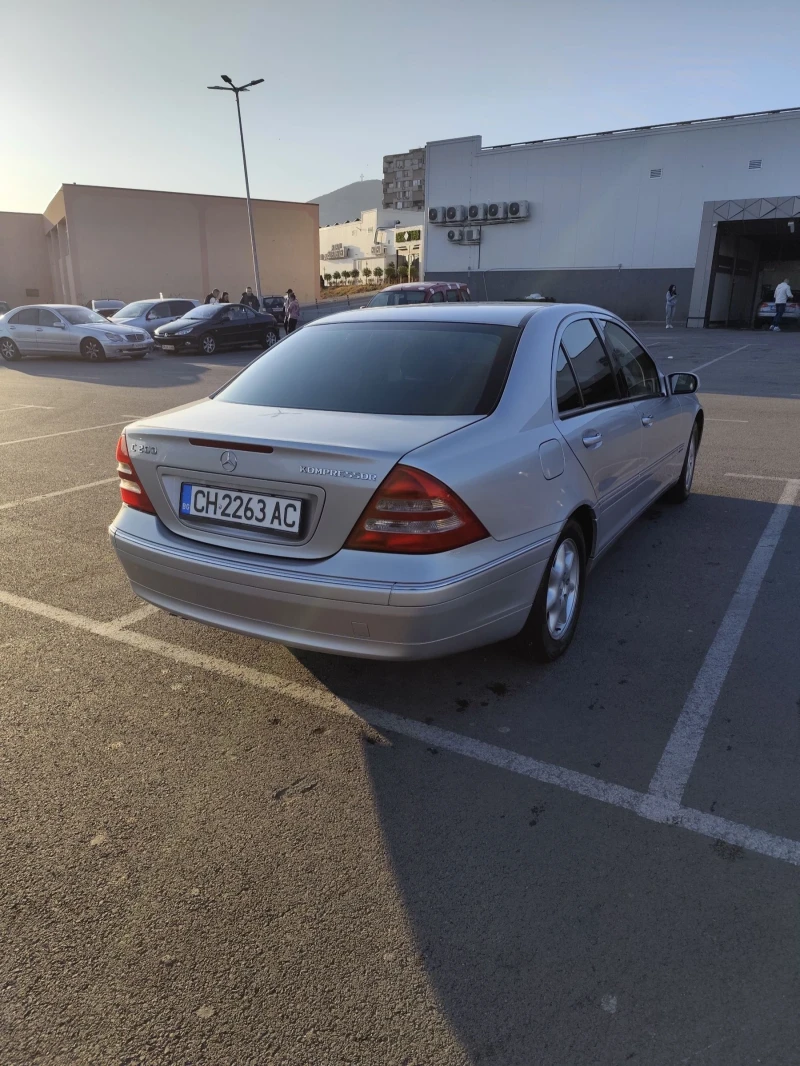 Mercedes-Benz C 200, снимка 5 - Автомобили и джипове - 49590185