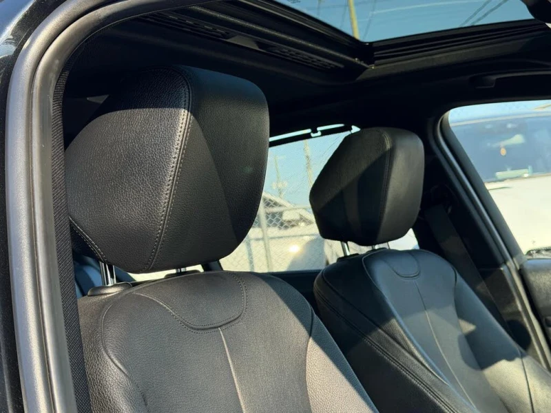 BMW 335 xDrive * Harman Kardon* * АвтоКредит* (ЦЕНА ДО БГ), снимка 13 - Автомобили и джипове - 52558417