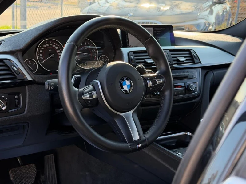 BMW 335 xDrive * Harman Kardon* * АвтоКредит* (ЦЕНА ДО БГ), снимка 7 - Автомобили и джипове - 52558417