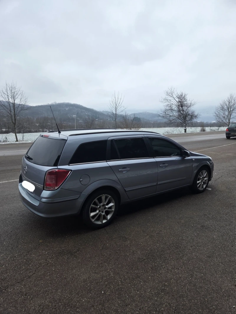 Opel Astra 1.6, снимка 3 - Автомобили и джипове - 53132877