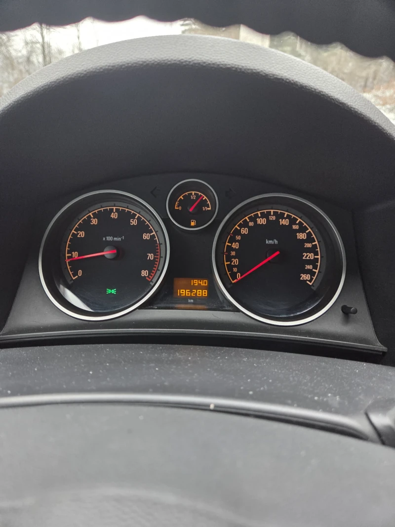 Opel Astra 1.6, снимка 7 - Автомобили и джипове - 53132877