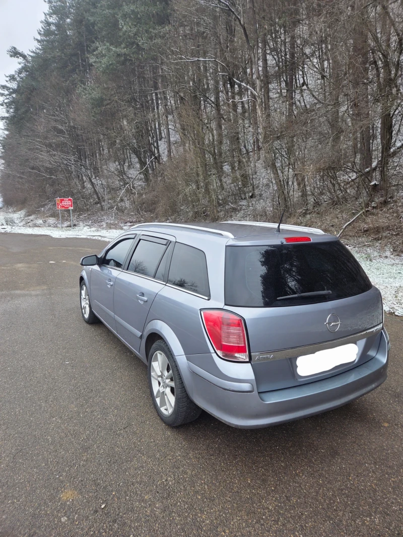 Opel Astra 1.6, снимка 4 - Автомобили и джипове - 53132877