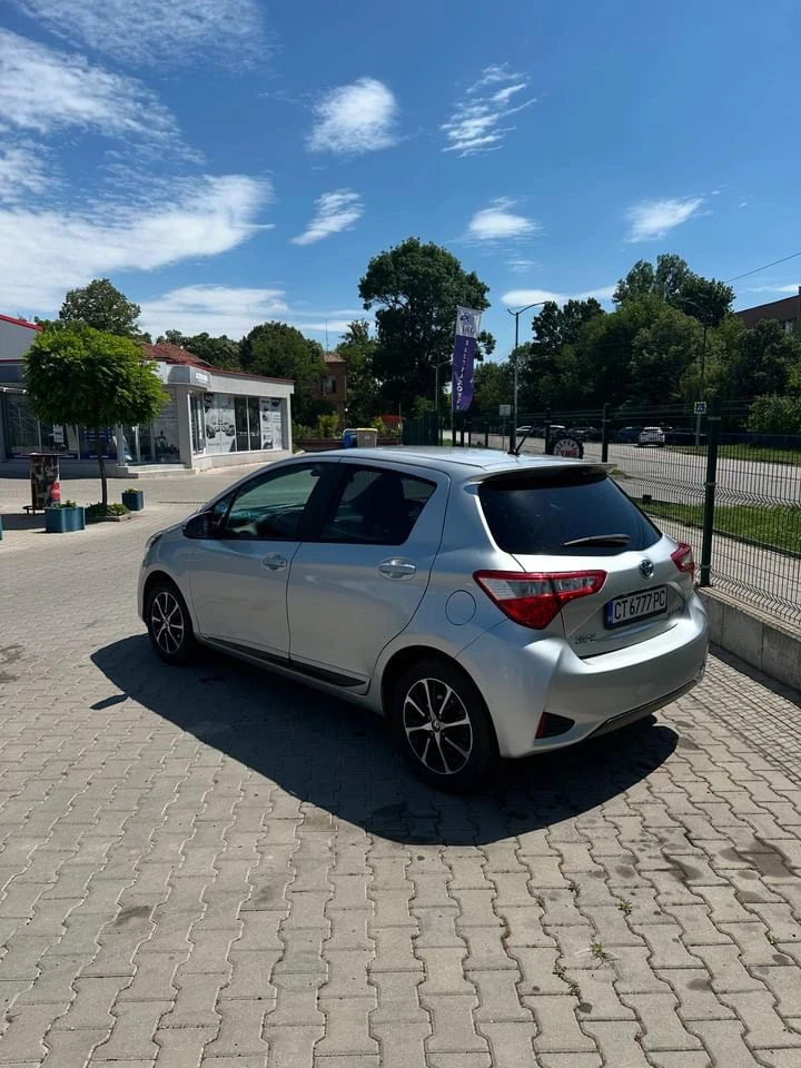 Toyota Yaris, снимка 3 - Автомобили и джипове - 48285331