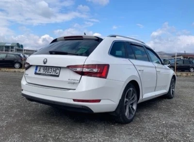 Skoda Superb  - изображение 6