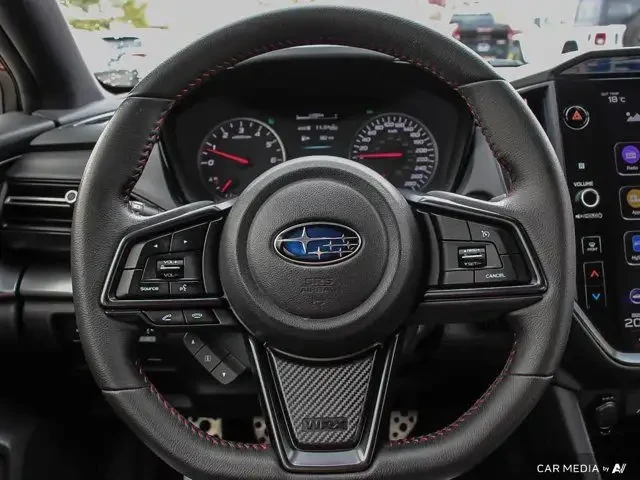 Subaru WRX * Sport 2.4 Turbo * CARFAX* ОПЦИЯ ЗА ФИНАНСИРАНЕ* , снимка 11 - Автомобили и джипове - 53216666