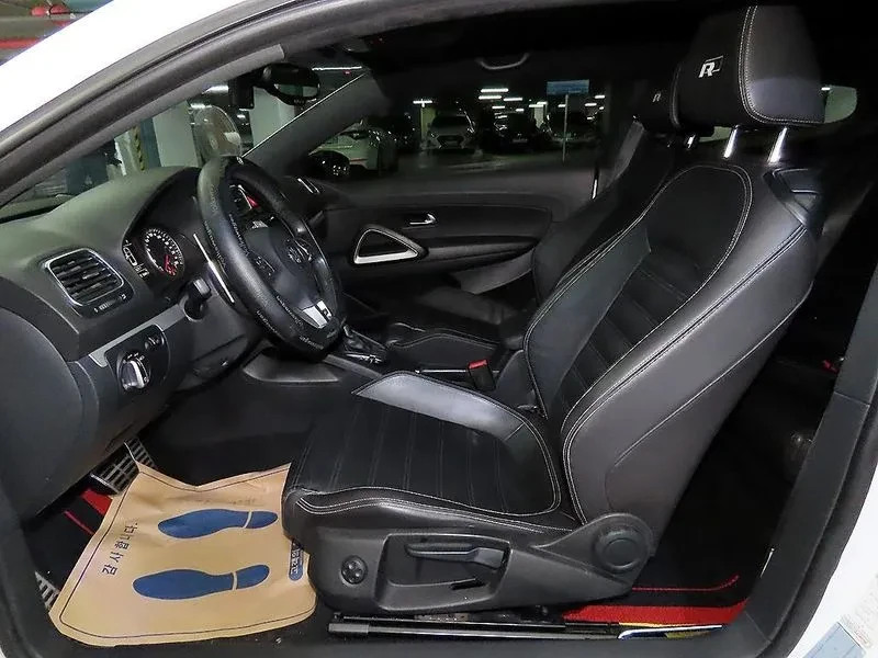 VW Scirocco 2.0 TDI R-LINE | Mobile.bg � ����������� 11