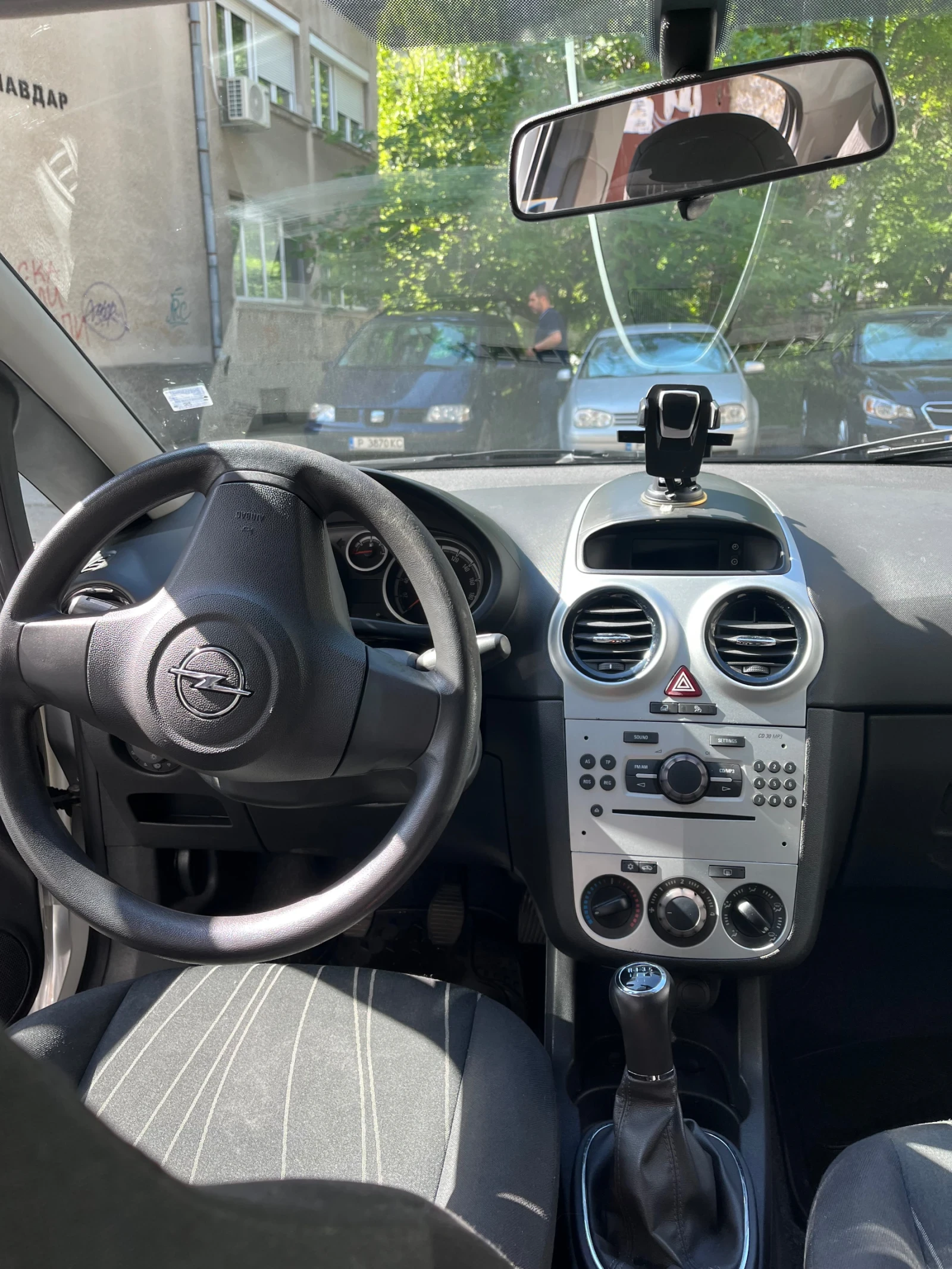 Opel Corsa  - изображение 4
