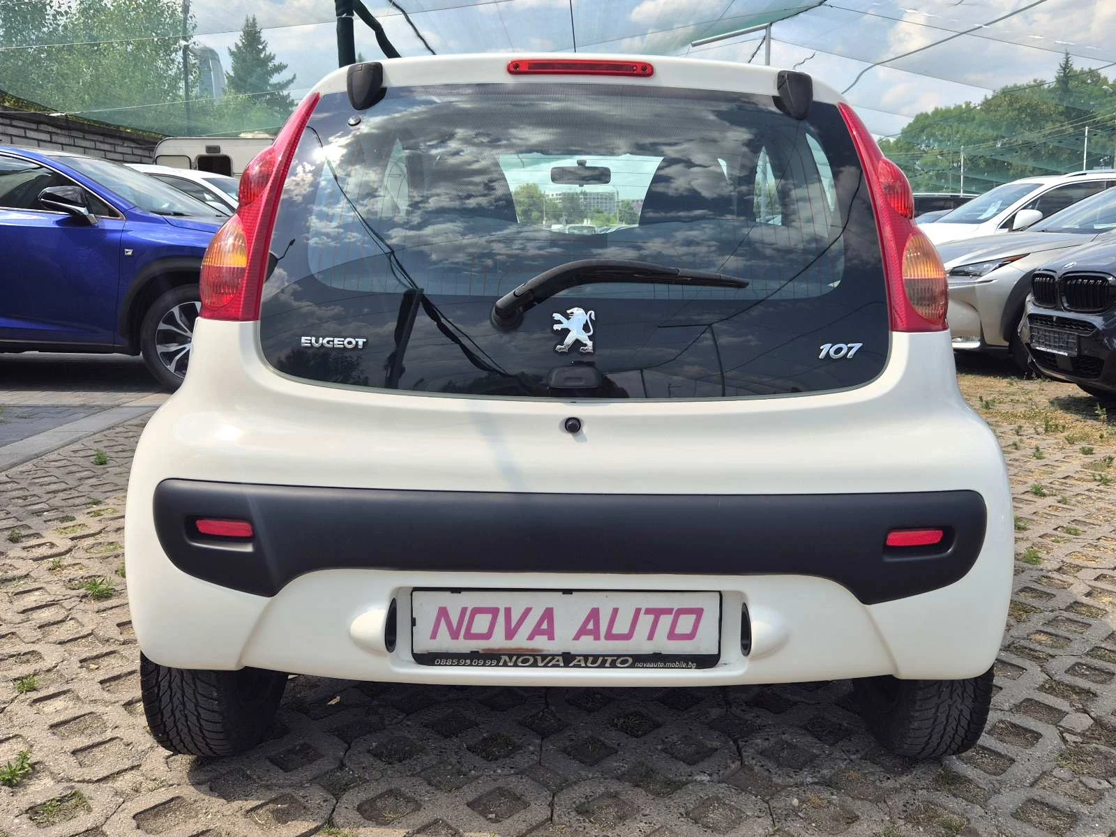 Peugeot 107 1.0i-130000км - изображение 3