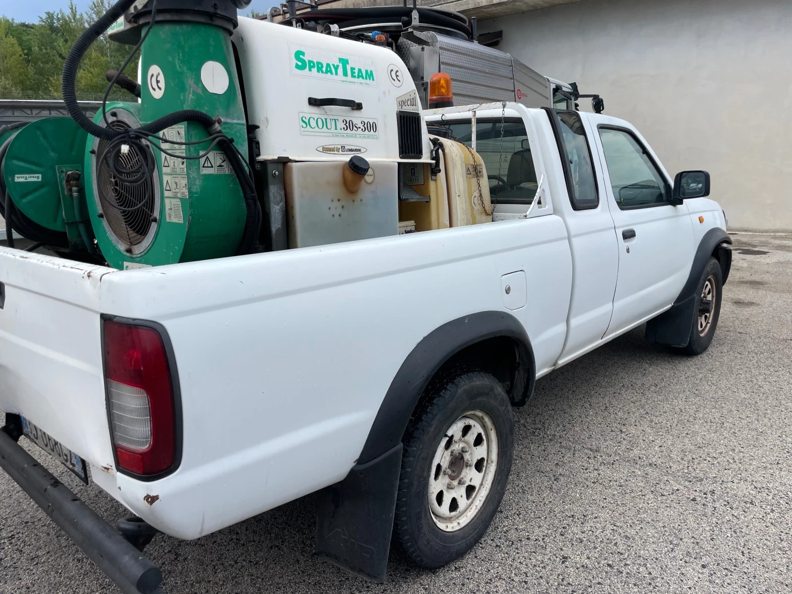 Nissan Pickup KING CAB ITALIY БЕЗ РЪЖДА 4х4 - изображение 7
