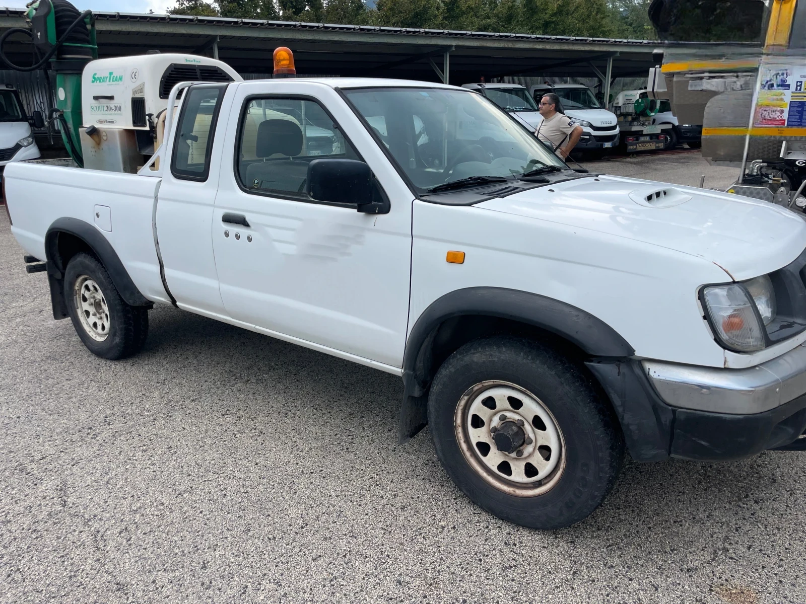 Nissan Pickup KING CAB ITALIY БЕЗ РЪЖДА 4х4 - изображение 3