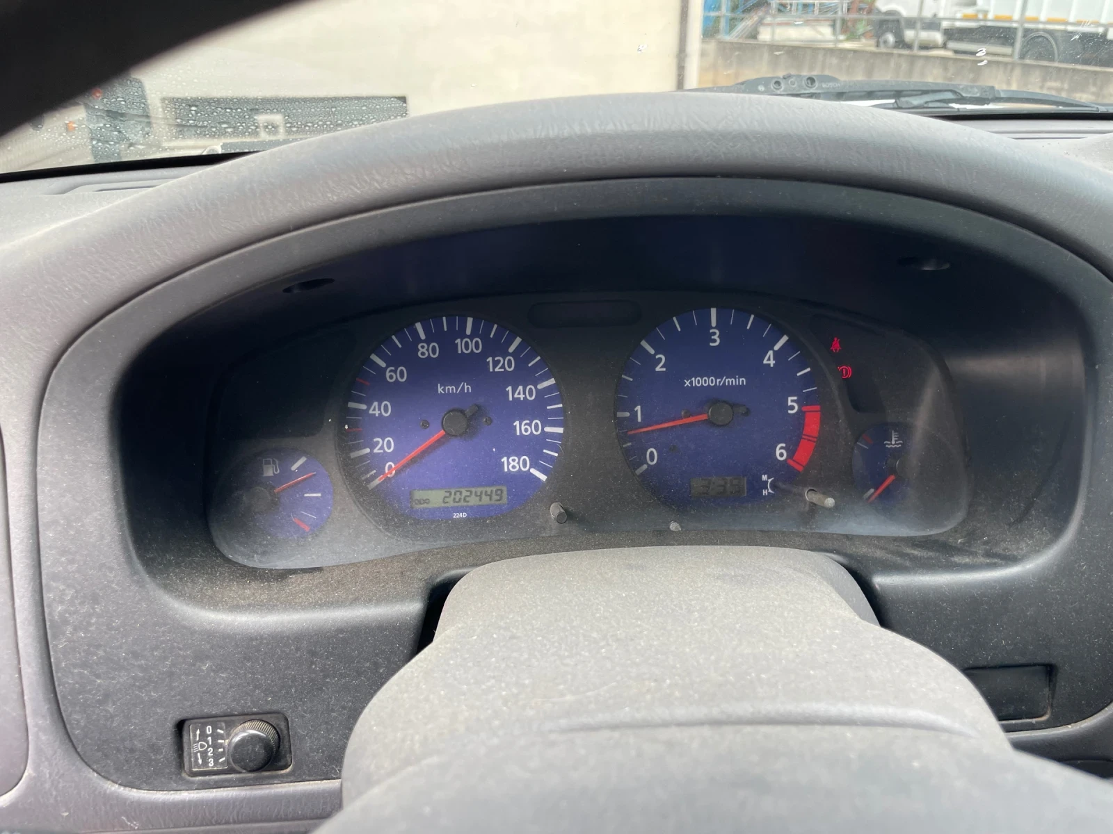 Nissan Pickup KING CAB ITALIY БЕЗ РЪЖДА 4х4 - изображение 10