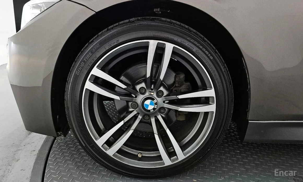 BMW 320  - изображение 5